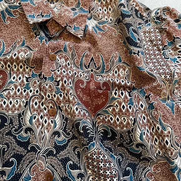 Indonesian Traditional Print Cotton Short SleeveShirt size S? 42โ chest - Picture 3 of 3